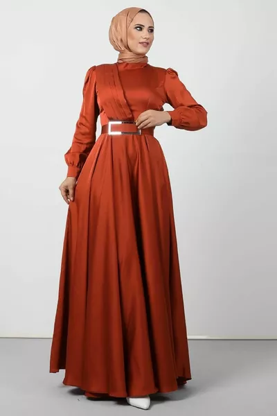 الجبهة مطوي الحجاب مساء اللباس بلاط