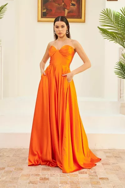 البرتقال الساتان حمالة فستان مساء طويل ودعوة اللباس