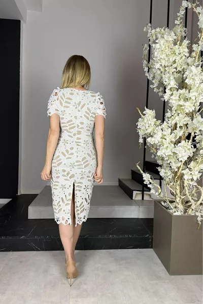  Guipure-Kleid mit quadratischem Ausschnitt Weiß