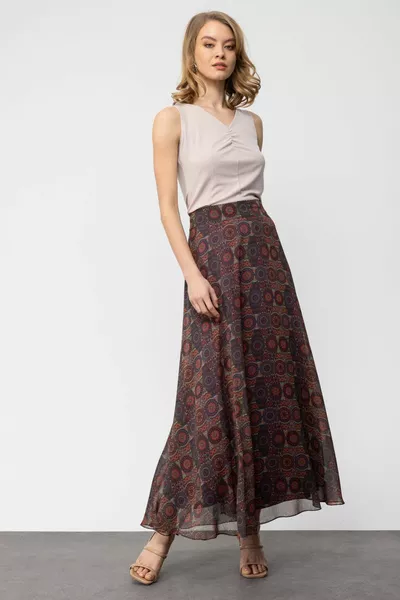 Mi Рокля с кръгла пола с квадратно деколте