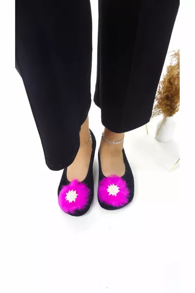 ORNATE VELVET HOUSE, HAJJ, UMRAH BALLET FLATS, GIFTS, DAILY BALLET FLATS, FEATHERED BALLET FLATS, PANDUF, BOOTIES, SHOW KITTY