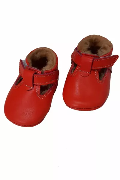 الخطوة الأولى الفراء الطفل الجوارب