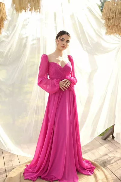 DESIGN EVENING DRESS