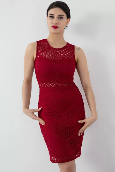 Пълна  дантелена къса рокля