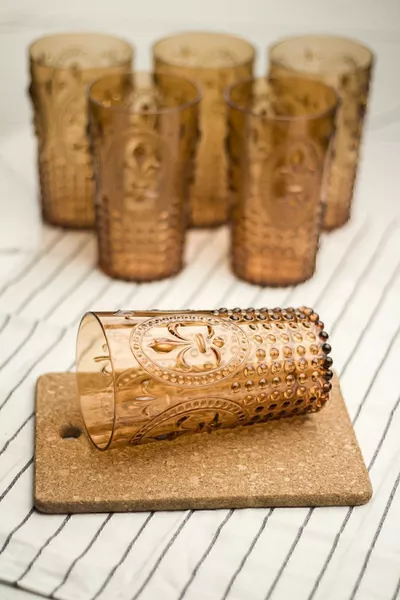 مجموعة 6 أكواب طويلة من الأكريليك للعسل وأكواب الماء والمشروبات  مل (حجم كبير وليس زجاجًا)