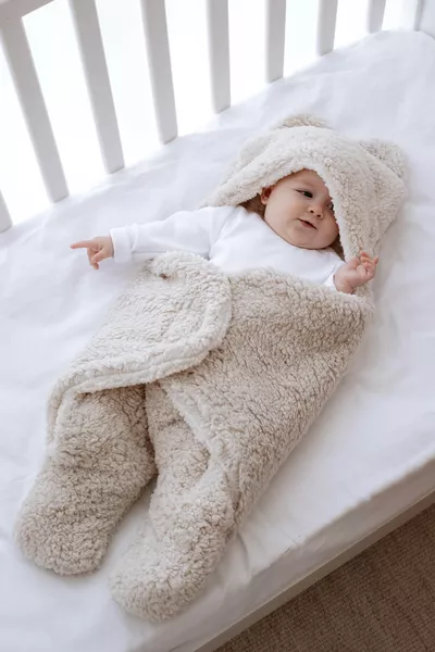 بطانية خارجية Welsoft للأطفال مع أرجل  شهر (داخلية وخارجية Welsoft)