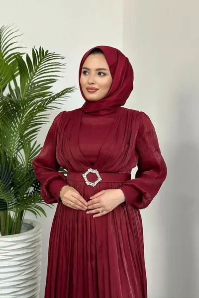 Seval Abiti da sera con cintura bordeaux