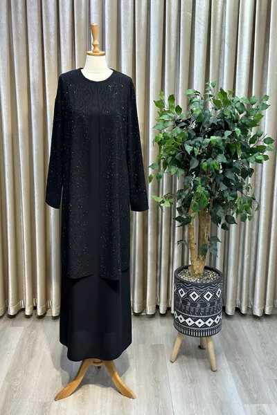 حجر الأم مفصلة بالإضافة إلى حجم الحجاب مساء اللباس