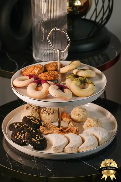 Dream Platinum Gilded Porcelain Cookie Jar and Serving Dish in Off-White
