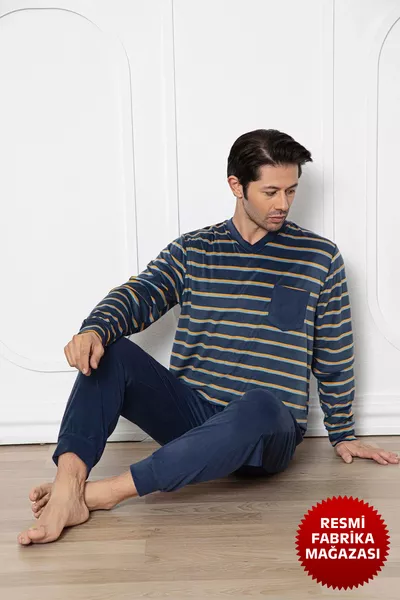 طقم بيجامة رجالي من المخمل بكحلي مخطط عرضياً بياقة دائرية وأكمام طويلة -  ®