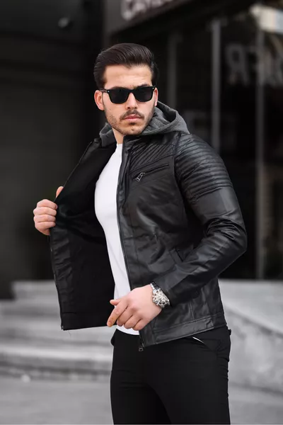 سترة جلدية رجالية سوداء من بريفالدي مع قبعة قابلة للإزالة