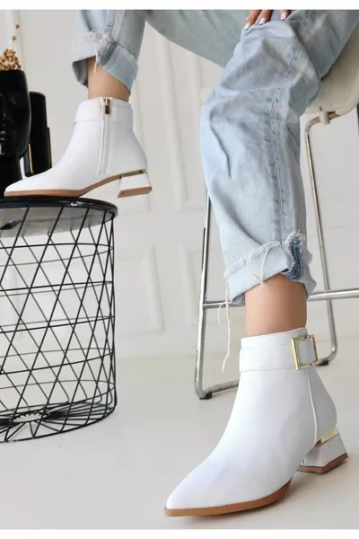 Сапоги на каблуке Mona White Skin