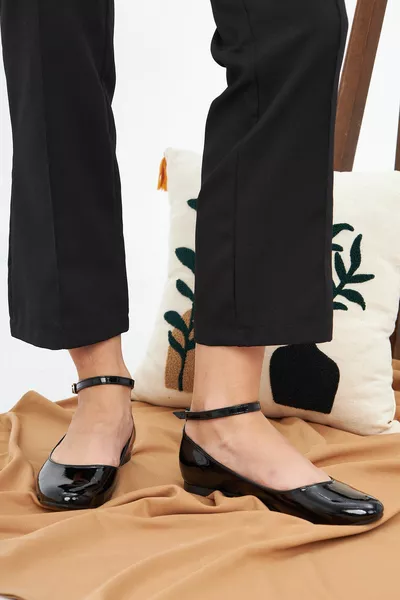 Dames Ballerina's Enkeldas Zwart Lakleer  Full Fit