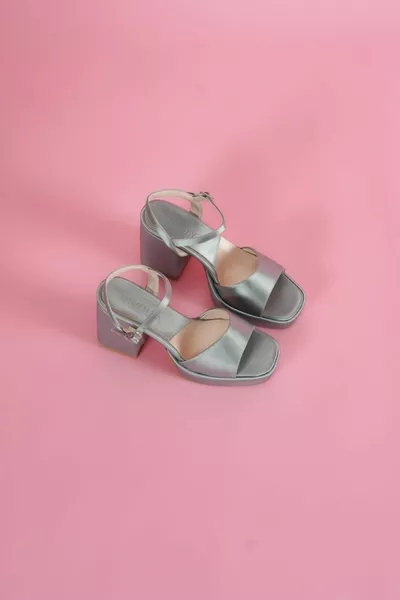 Зеленые атласные туфли на платформе на каблуке повседневная обувь