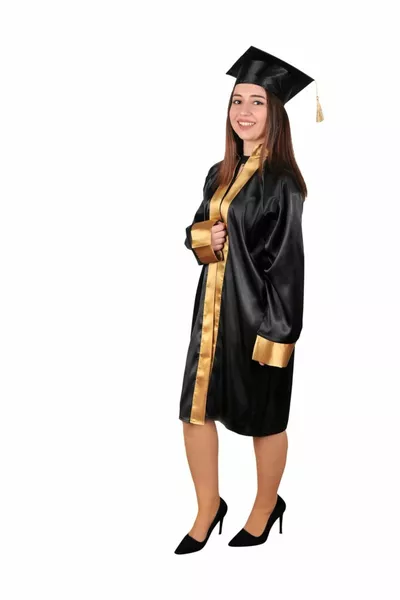 Abito da laurea in oro nero del liceo