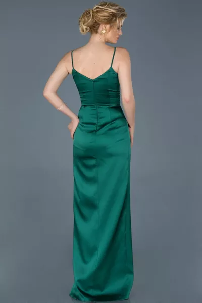 الزمرد الأخضر شق الخامس الرقبة مساء اللباس 