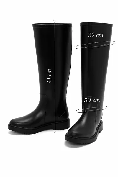 حذاء مطر أسود نسائي PV