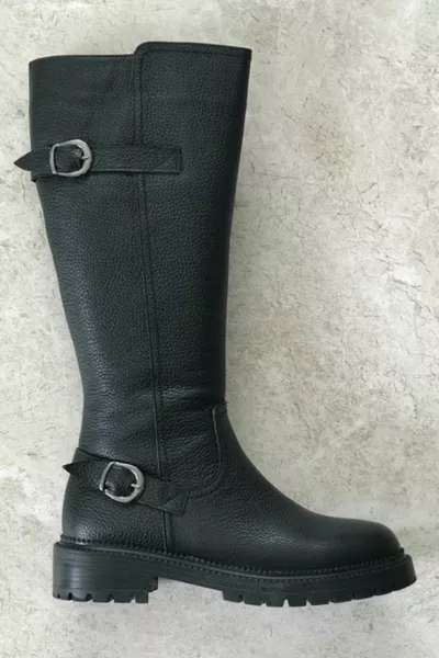 المرأة السوداء جلد طبيعي أحذية نسائية