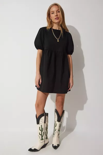 Дамска черна расклещена дънкова рокля 