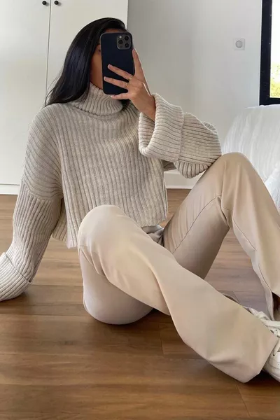 Mad Girls Maglione Dolcevita Beige 