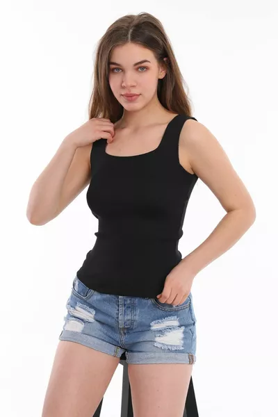 المرأة السوداء تانك توب تانك توب مع الأشرطة سميكة ضئيلة الصيف مربع الرقبة تريكو