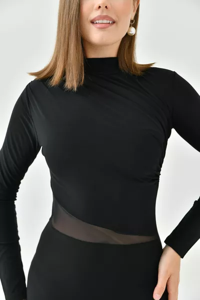 Kadın Esnek Sandy Kumaş Tül Dekolte Detaylı Dik Yaka Uzun Kollu Midi Boy Siyah Abiye Elbise 