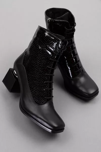 المرأة جلد طبيعي ثعبان مفصلة أحذية كعب متوسطة الطول Ast. ثعبان أسود