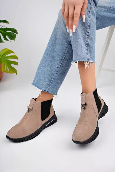 جلد طبيعي بيج Nubuck أحذية جلدية تشريحية نسائية 