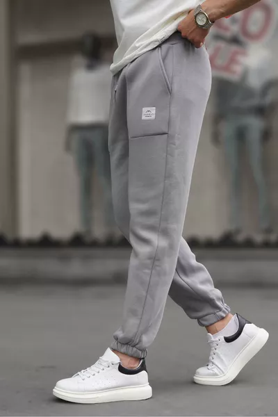 بنطال رياضي رجالي أساسي باللون الرمادي المطلي مع جيب تفصيلي 