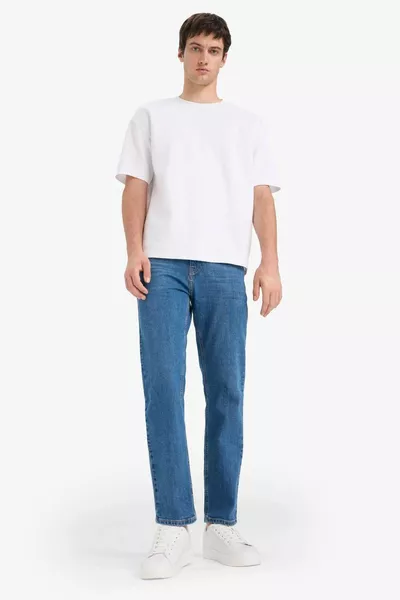 Джинсы Sergio Regular Fit с обычной посадкой и стандартной талией, с прямыми штанинами AU