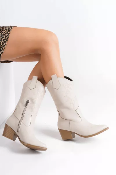 Дамски каубойски ботуши на ток със западен звезден принт