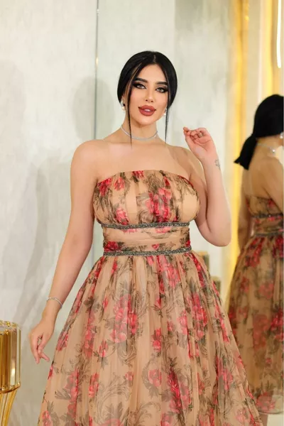 Digitale Stampato Vita Nastro Senza Spalline Midi Dress Abiti da sera con Accessori di Pietra