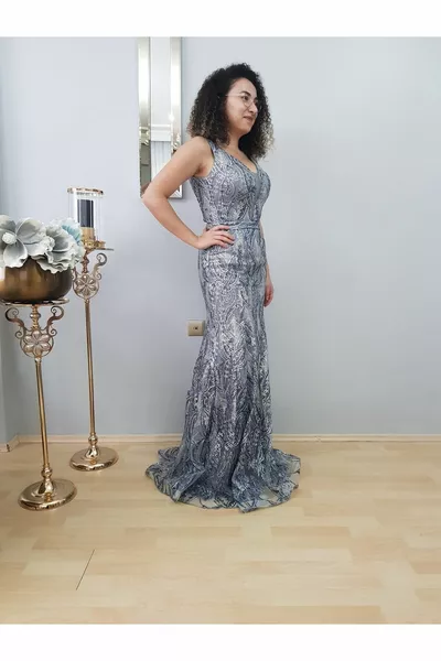 ЖЕНСКОЕ ВЕЧЕРНЕЕ ПЛАТЬЕ С СЕРЕБРЯНОЙ ГРУДЬЮ И ПРОЗРАЧНЫМ РИСУНКОМ РУСАЛКИ