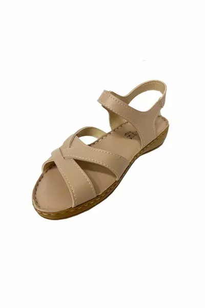  صنادل جلدية عصرية نسائية