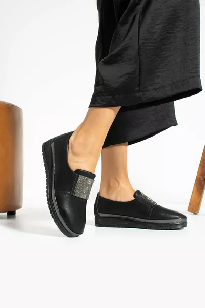 المرأة السوداء الجلود الكلاسيكية أحذية العظام عارضة أحذية أمي أحذية رياضية عارضة