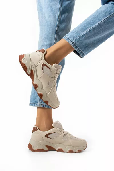 حذاء رياضي نسائي لتقويم العظام بيج-بني