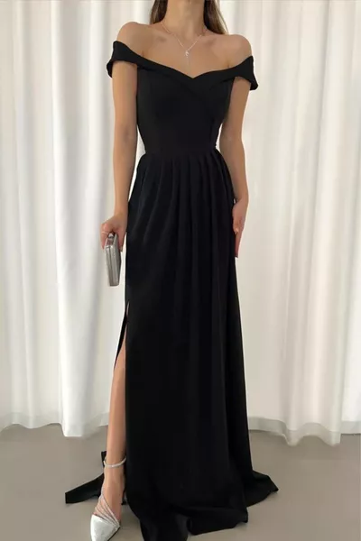 قارب الرقبة شق فستان مساء طويل أسود