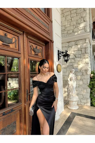 Robes de soirée à queue à col drapé en pierre  NOIR