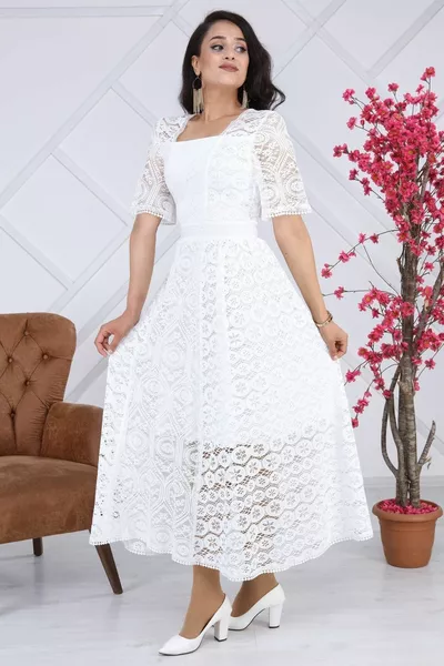 الدانتيل تصميم اللباس