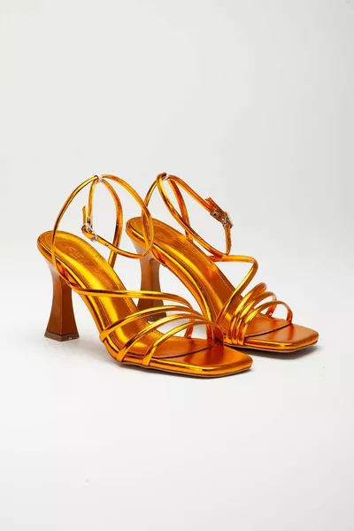 أحذية سهرة الصيف المخصصة