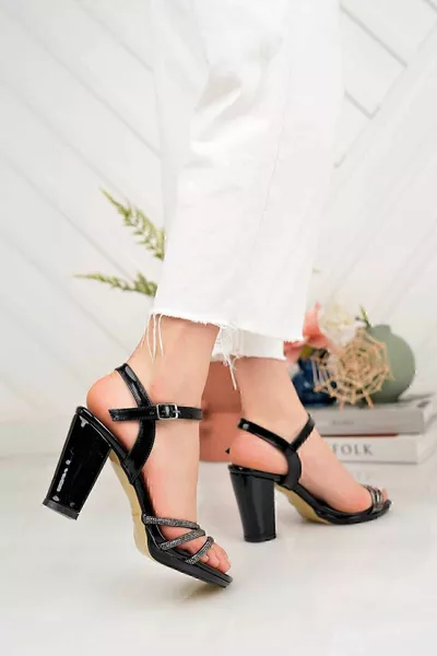 نسائي أسود براءات الاختراع والجلود 3 حجر فيلت مفصلة مساء الكعب