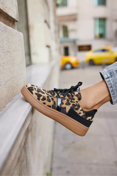 فارو حذاء رياضي نسائي ليوبارد مفصل