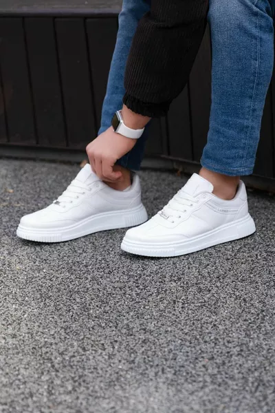  لابولو سنيكرز رجالي