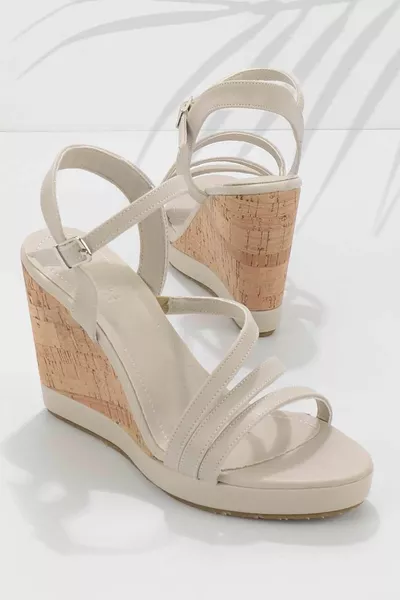 Десять женских мягких каблуков 