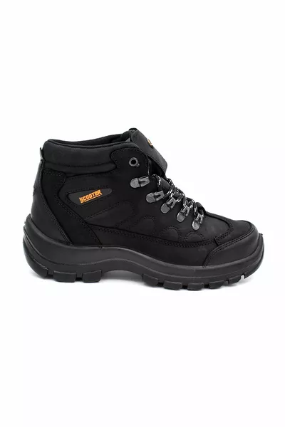 ماء مجنون جلد الأحذية السوداء