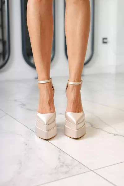 Scarpe da sera con tacco a punta con doppia piattaforma da  cm