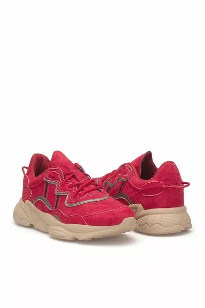 حذاء رياضي أحمر للجنسين