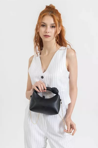 Dames Zwart Zacht Lederen Knoop Gedetailleerd Handvat Kettingriem Mini Hand Schouder Baguette Tas