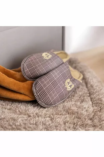 CHAUSSONS HOMME À SEMELLE SOUPLE POUR LA MAISON ET L’INVITÉ