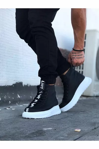 Wagoon  Black Casual Men's Half Ankle Boots